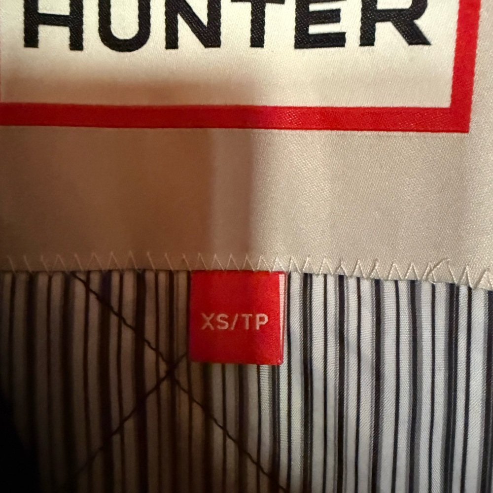 Hunter, navy, Belted Coat tag shows XS fits more like a medium NWT! - Picture 10 of 15